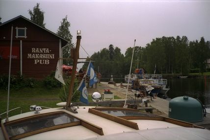 Oravin sataman rantamakasiini.