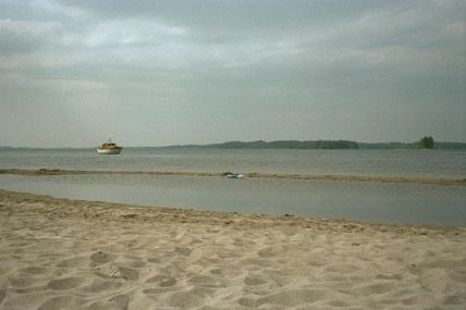 Eevansaaren upea hiekkasärkkä.