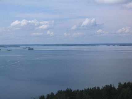 Punkaharjun vesitornin maisemia.